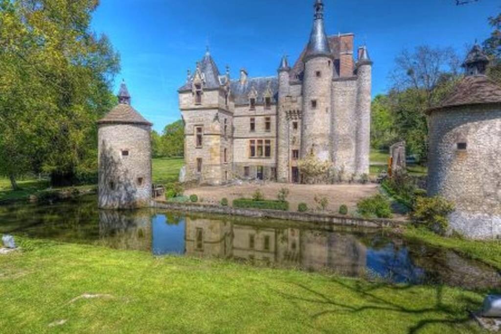Suite Dans Le Jardin Du Chateau Agonges Экстерьер фото